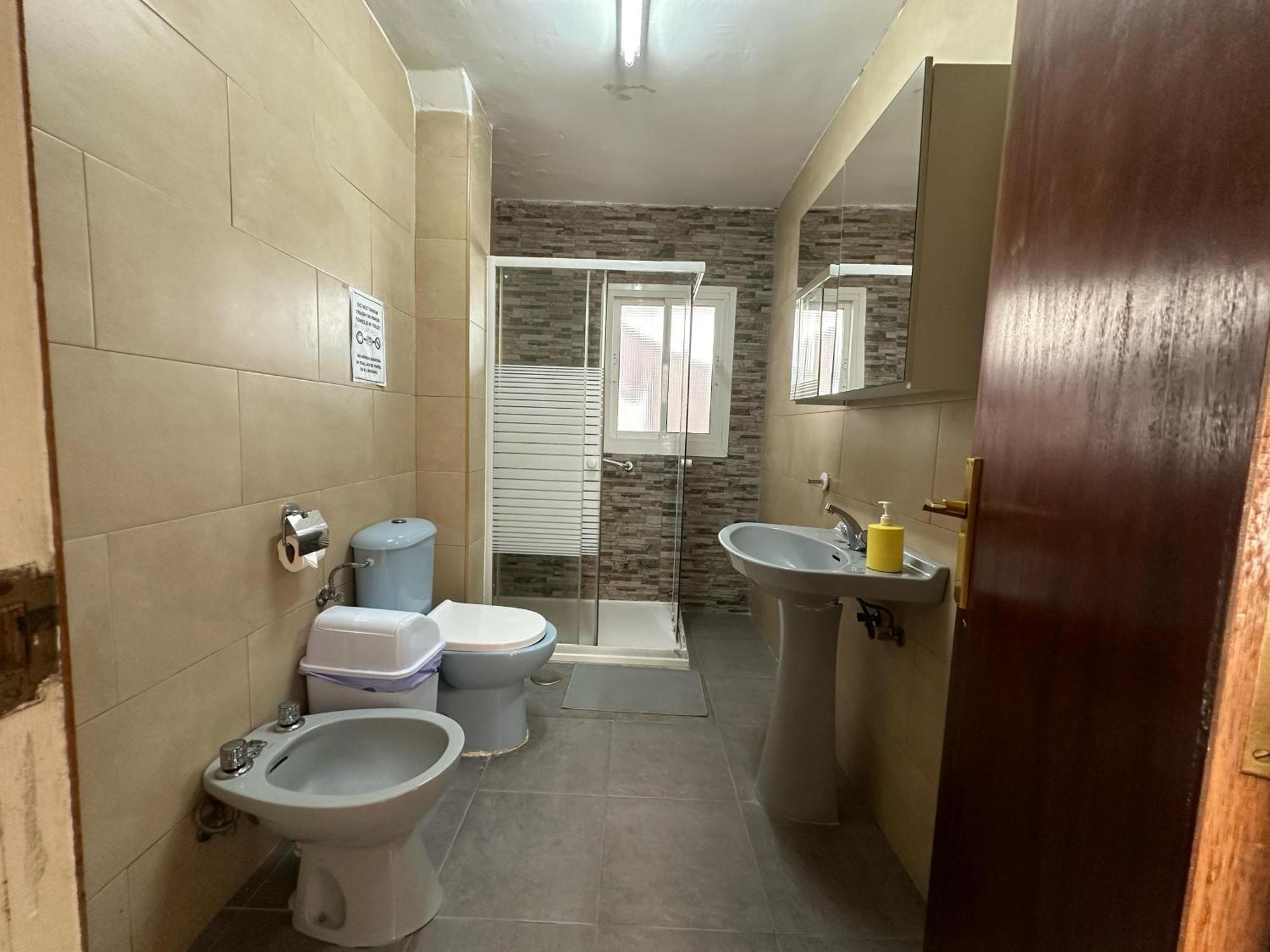 Quarto em Acomodações Particulares Habitación Individual En La Victoria *